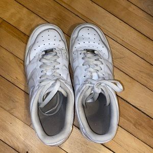 NIKE AIR FORCE 1’s